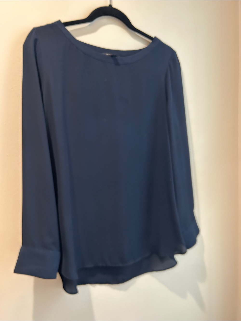 Banana Republic Women's Navy Blue Long-Sleeve Blouse